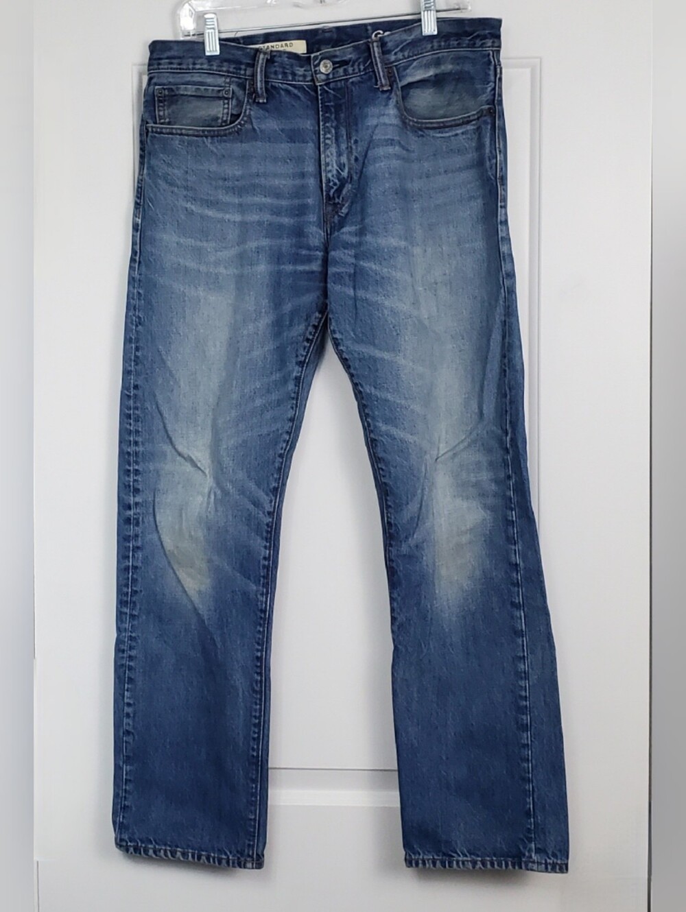 Gap 1969 Mens Standard Taper Denim Jeans Classic Distressed - Size 32x30 - GUC